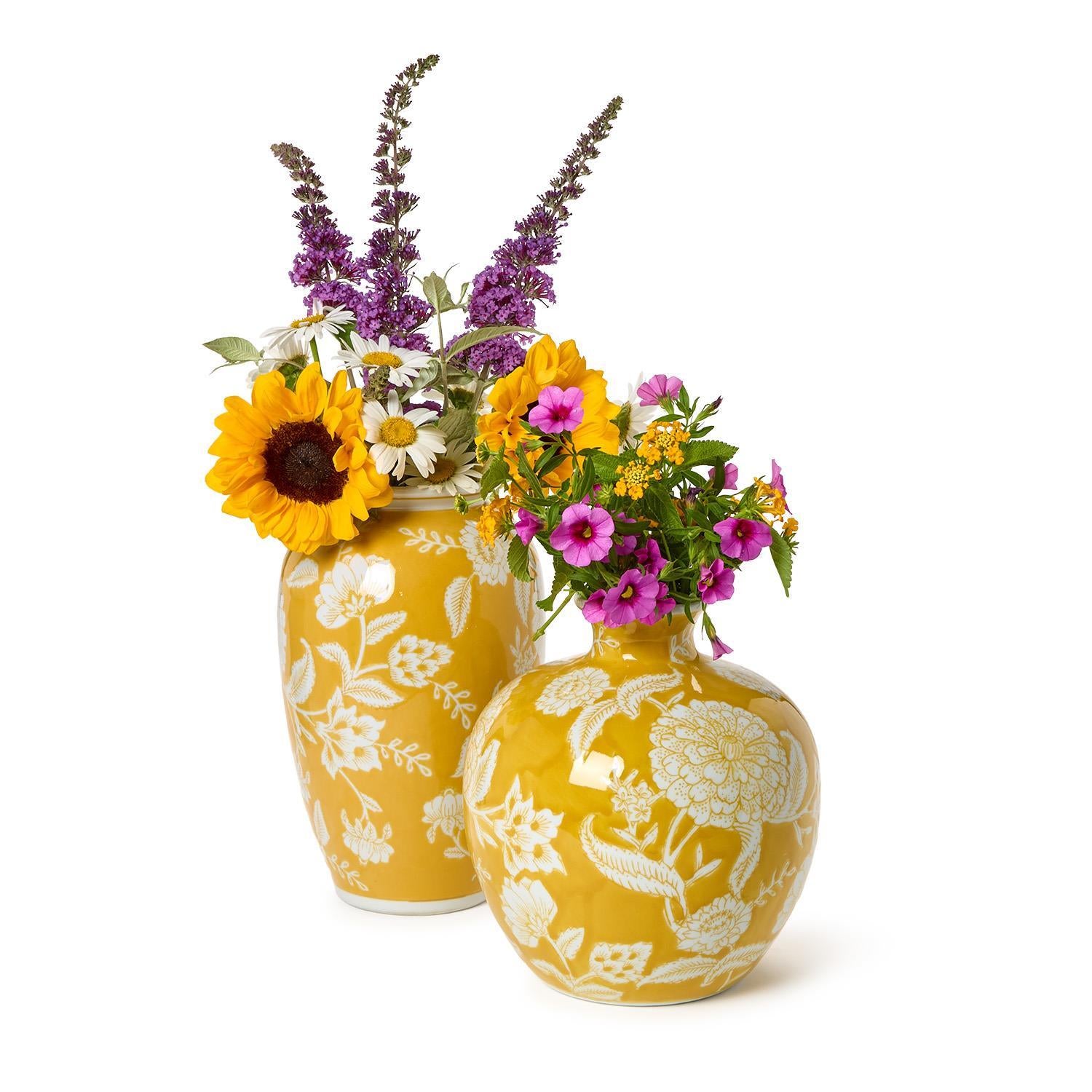 Set of 2 Yellow Floral Vases