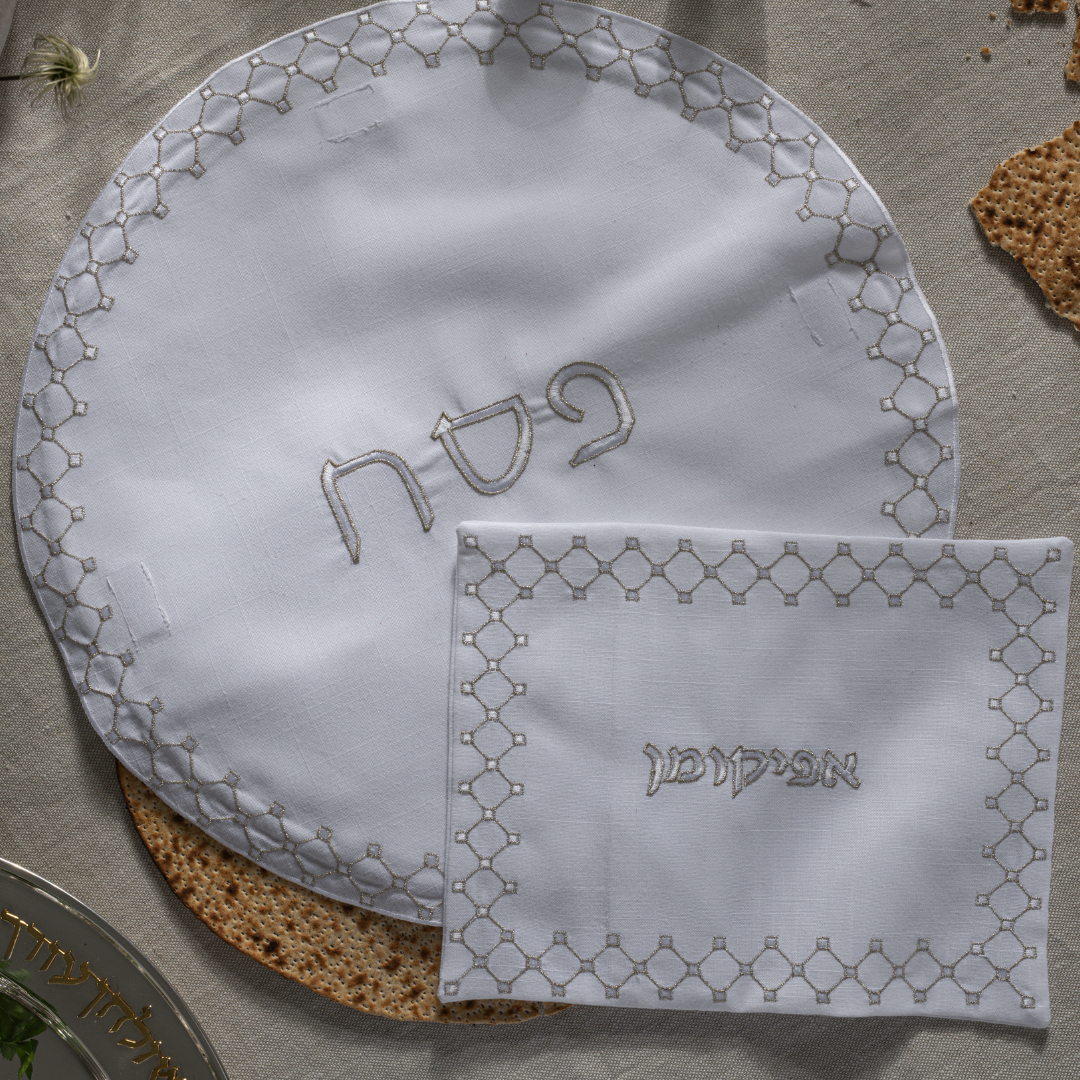 DH Trio Matza Cover