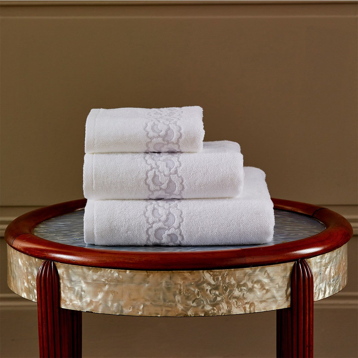 Festons Towel