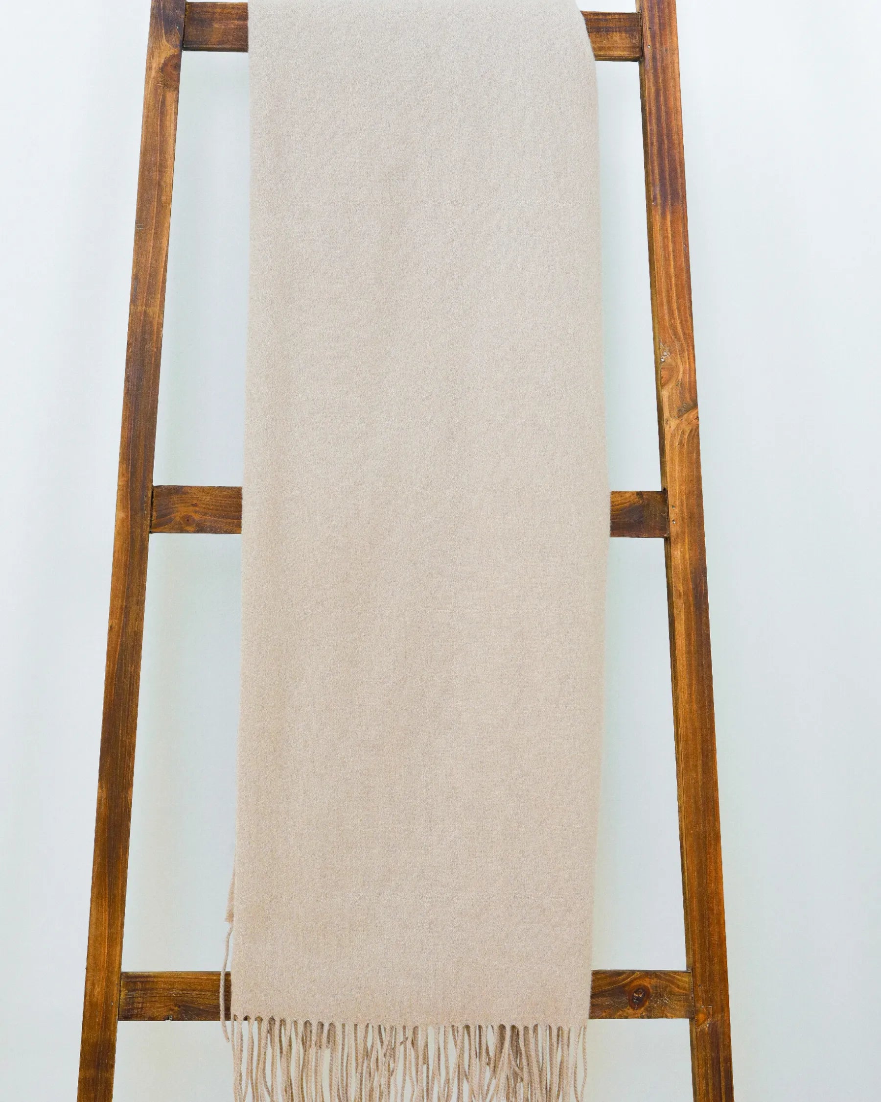 The Classic Cashmere Throw