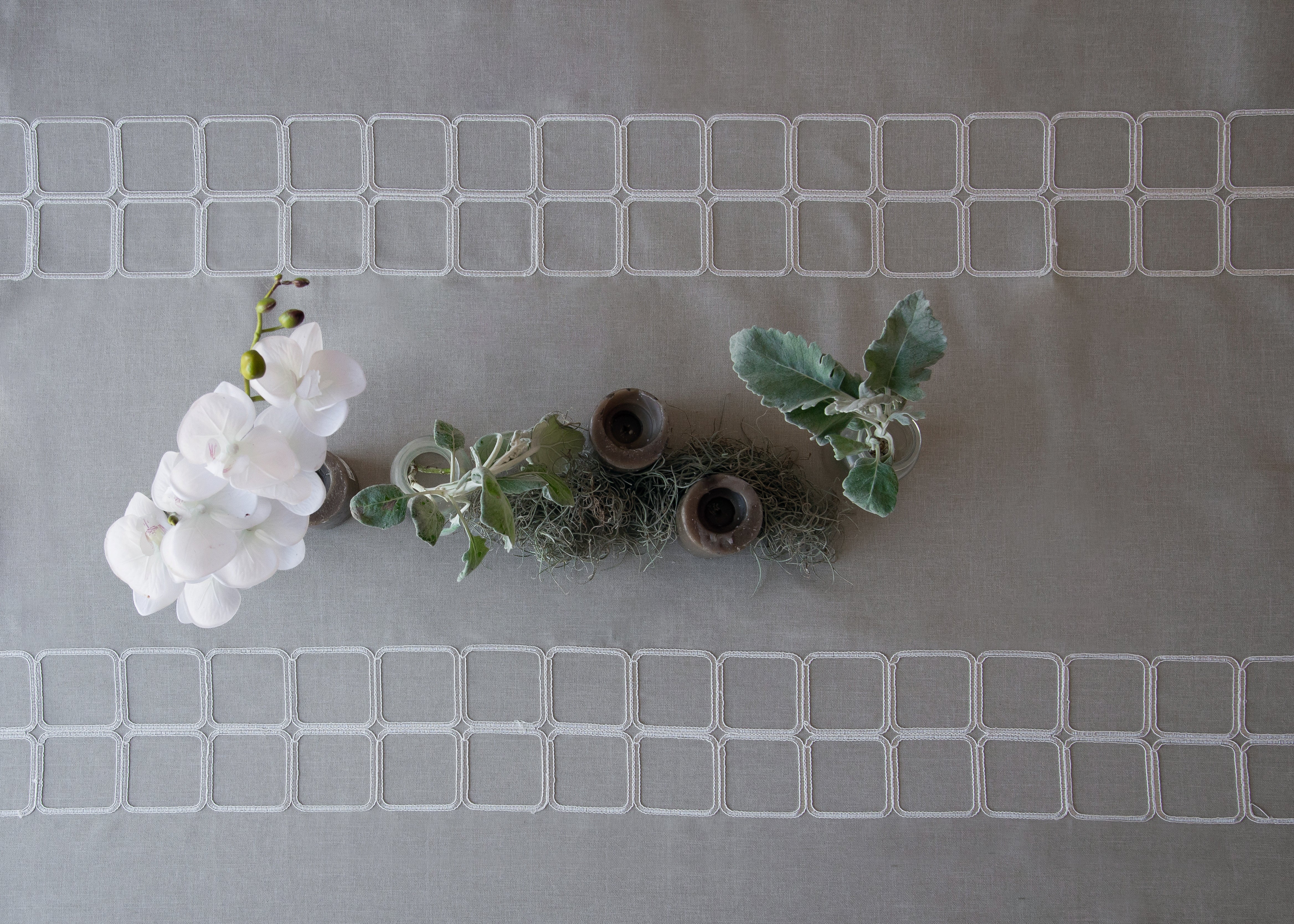 Sarrel Grey Tablecloth