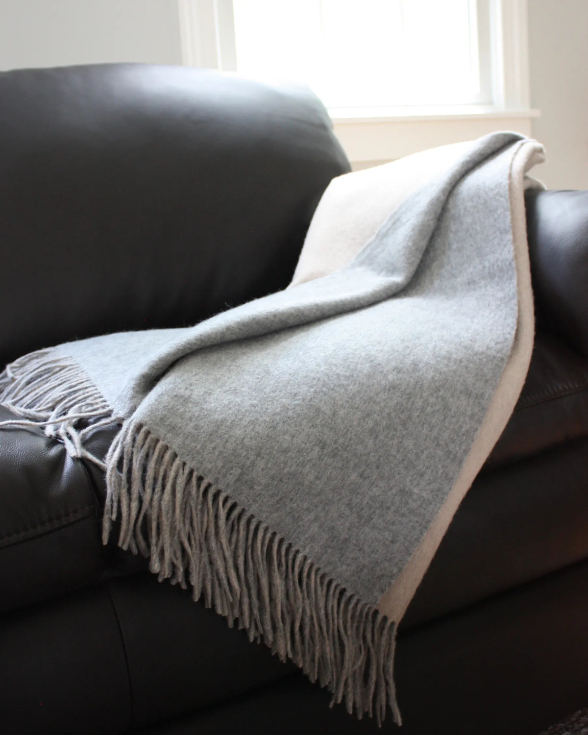 The Double Face Classic Cashmere Woven Throw