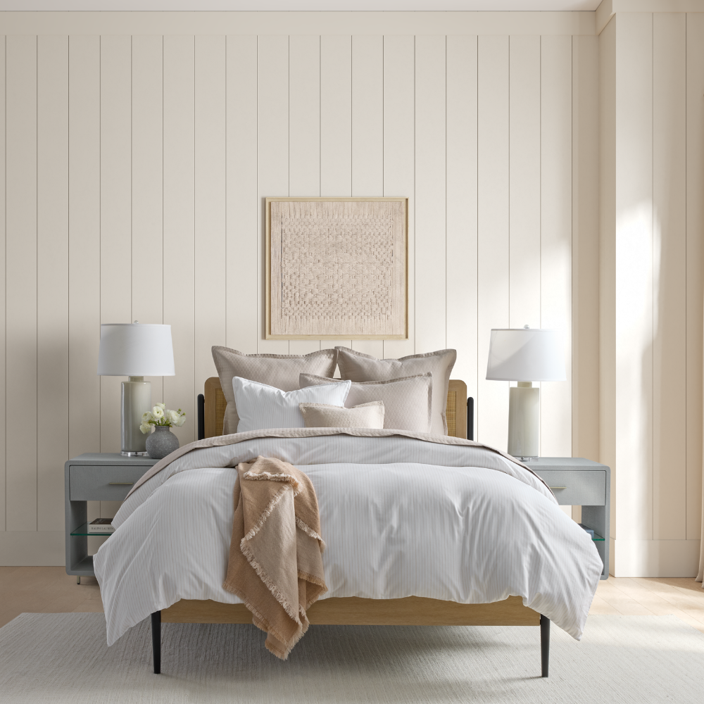 DH Golden Stripe Linen Set 4PC
