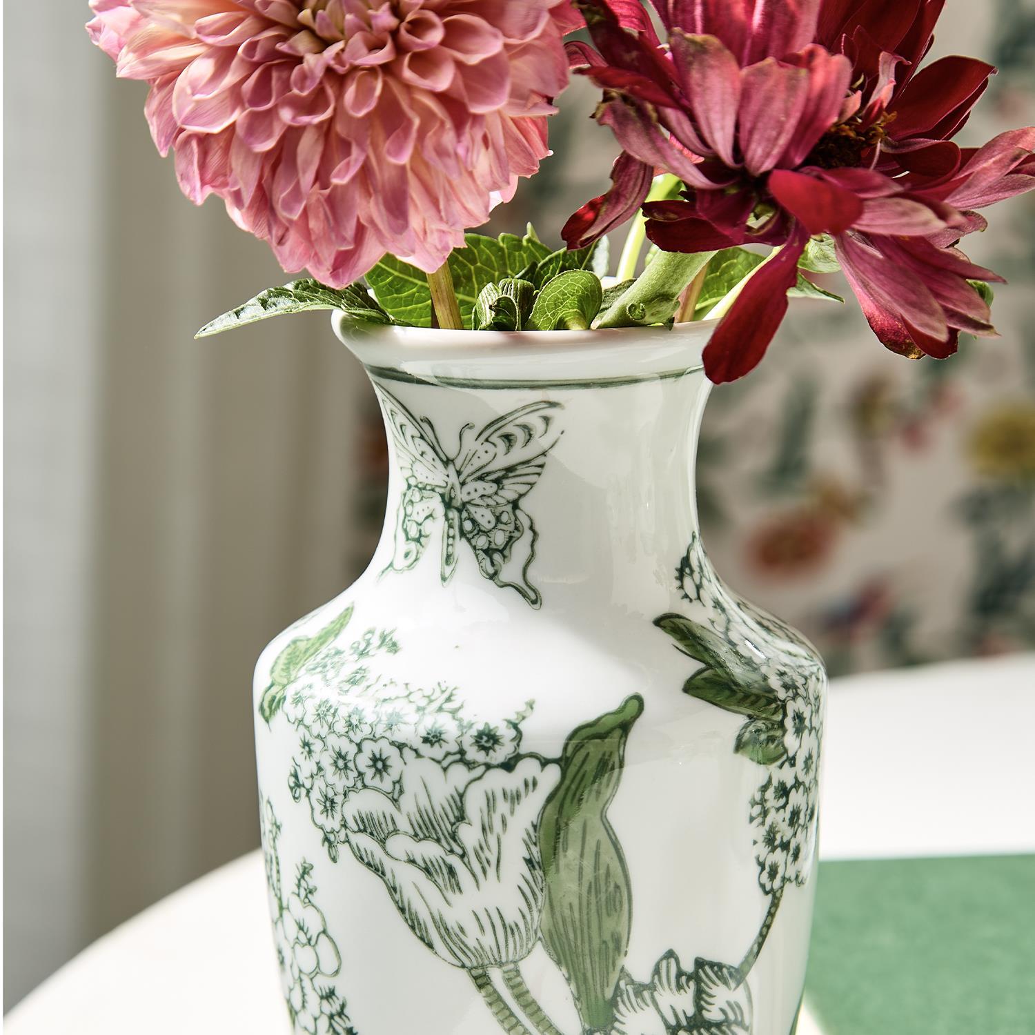 Set of 3 Green and White Chinoiserie Vase