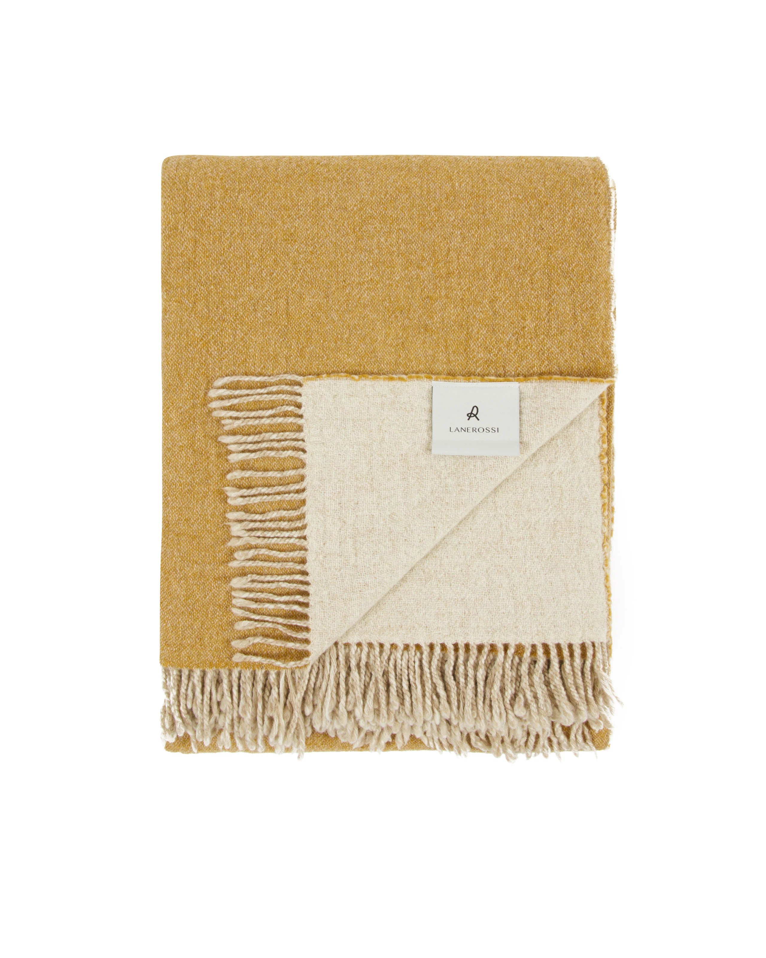 Dioniso Throw Blanket