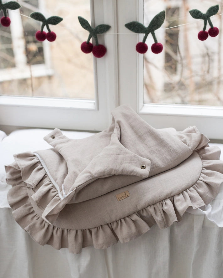 Linen Sleeping Bag with Frills