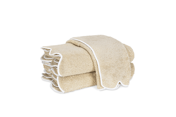 Matouk Cairo Scallop Towels