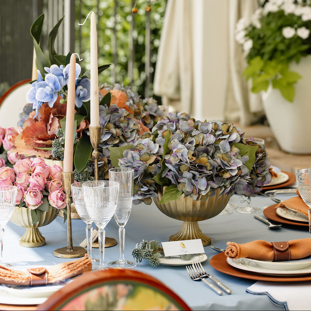 DH Hydrangea Gold Pedestal