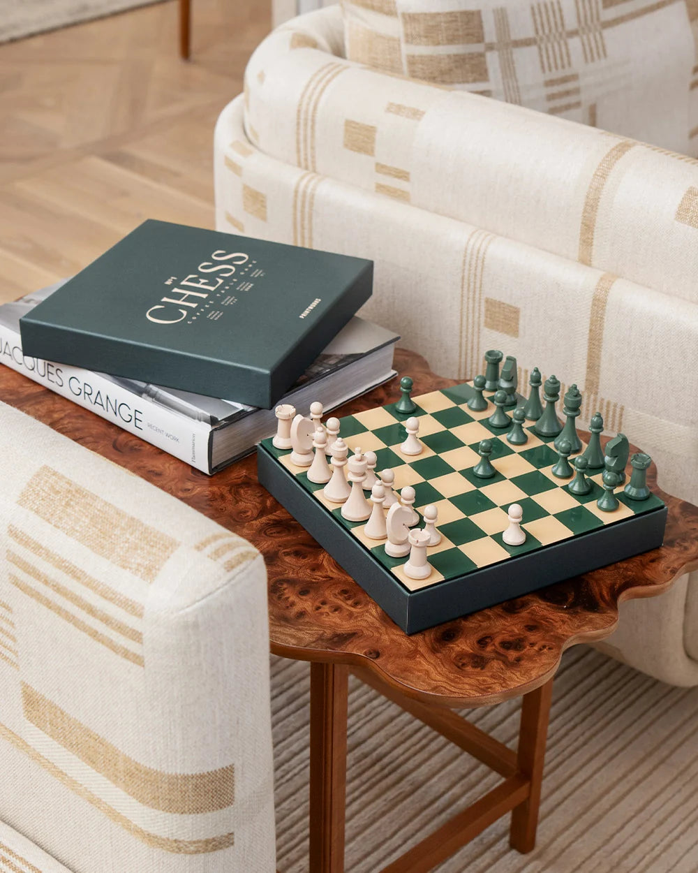 New Classic Green Chess