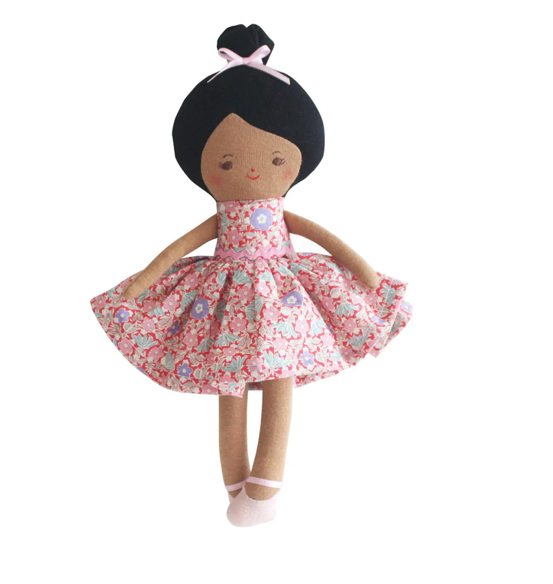 Mini Maggie