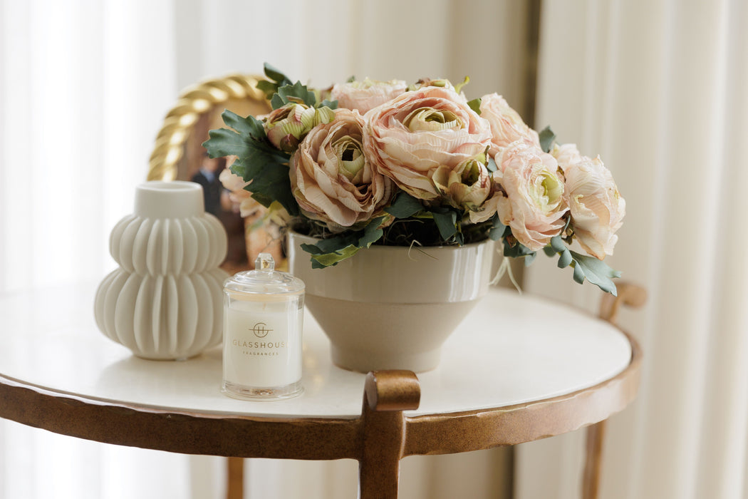 Taupe Rosette Floral