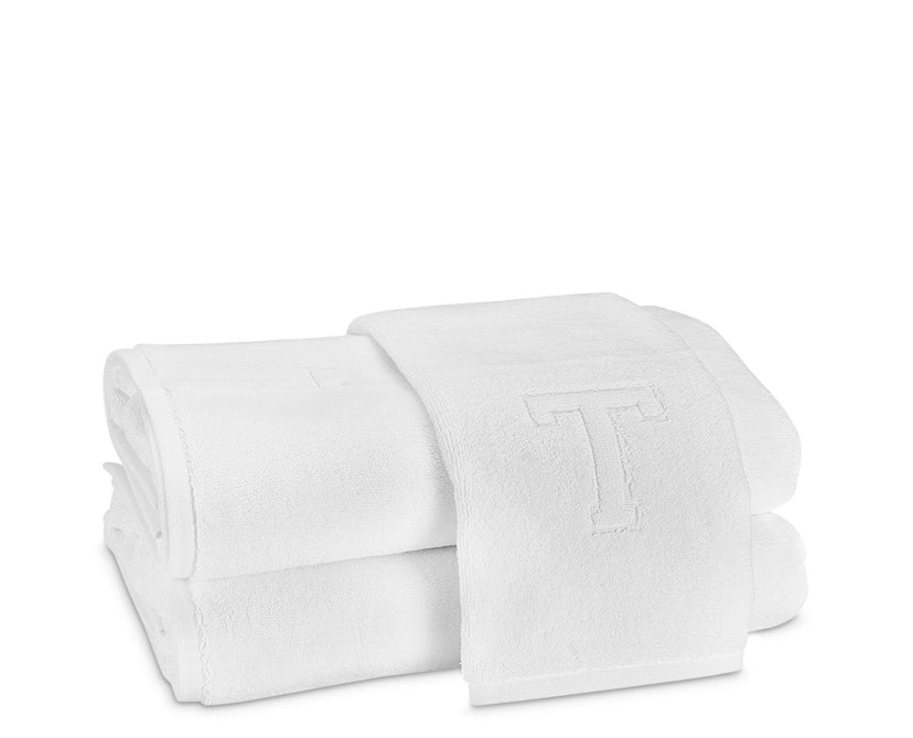 Matouk Auberge Monogrammed Fingertip Towel