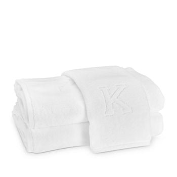 Matouk Auberge Monogrammed Fingertip Towel