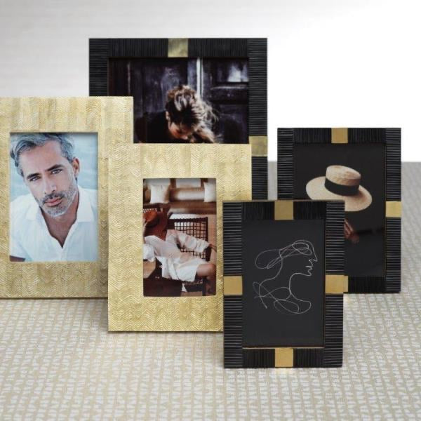 Maha Photo Frame