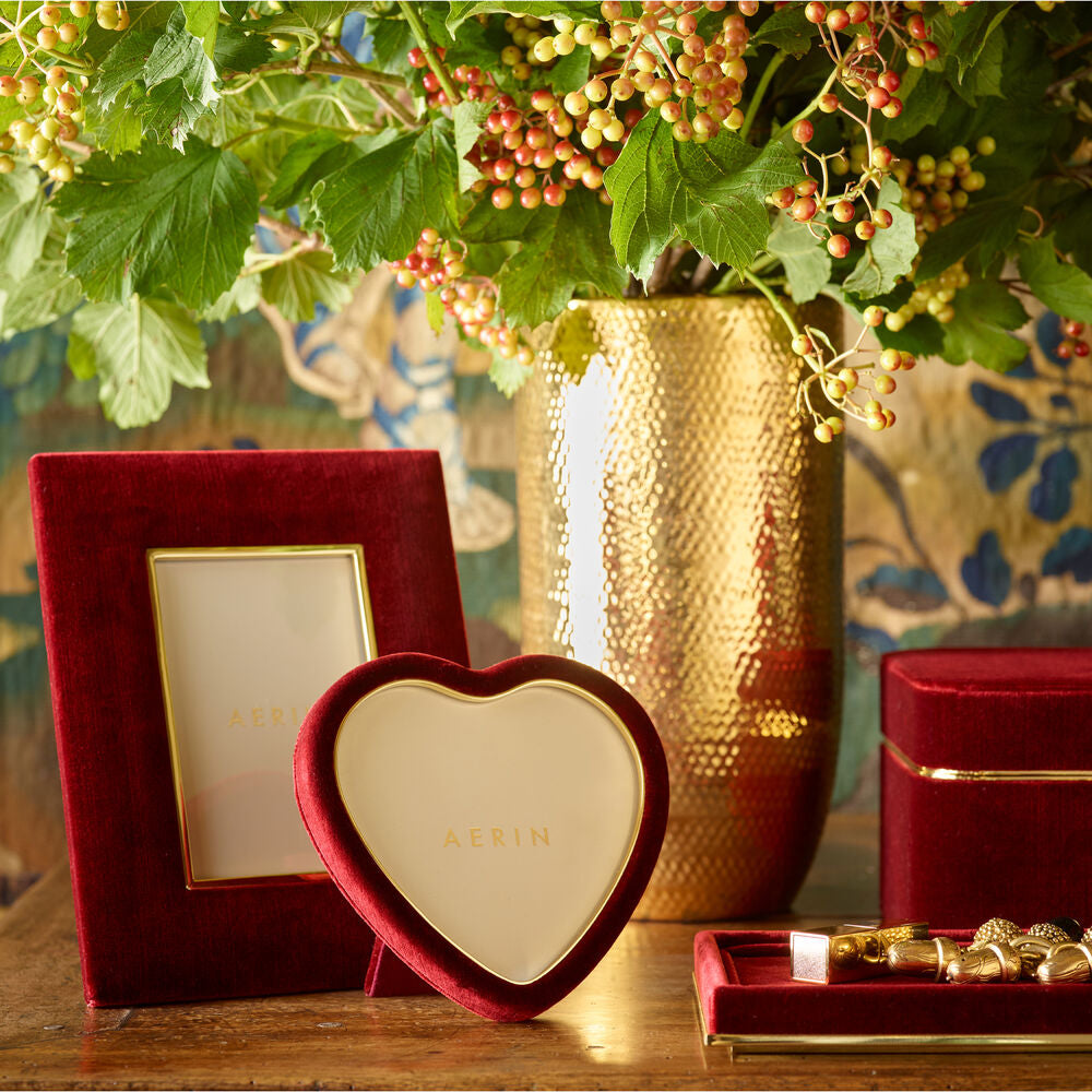 Aerin Velvet Heart Frame