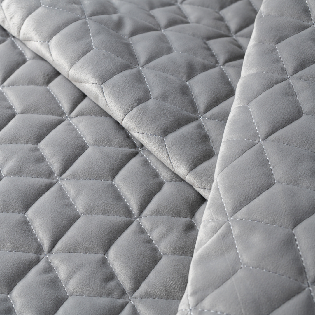 Honeycomb Quilted Tablecloth