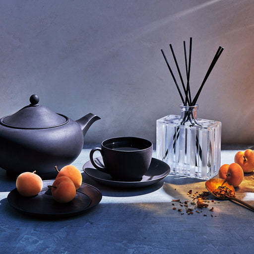 Nest Apricot Tea Reed Diffuser